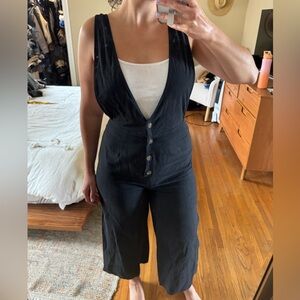 Black Sleeveless Jumpsuit